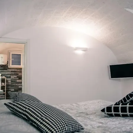 Casa Vacanze Antiche Mura E Poi Monopoli Buitenkant foto